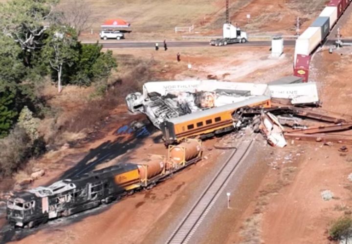 train crash in australia